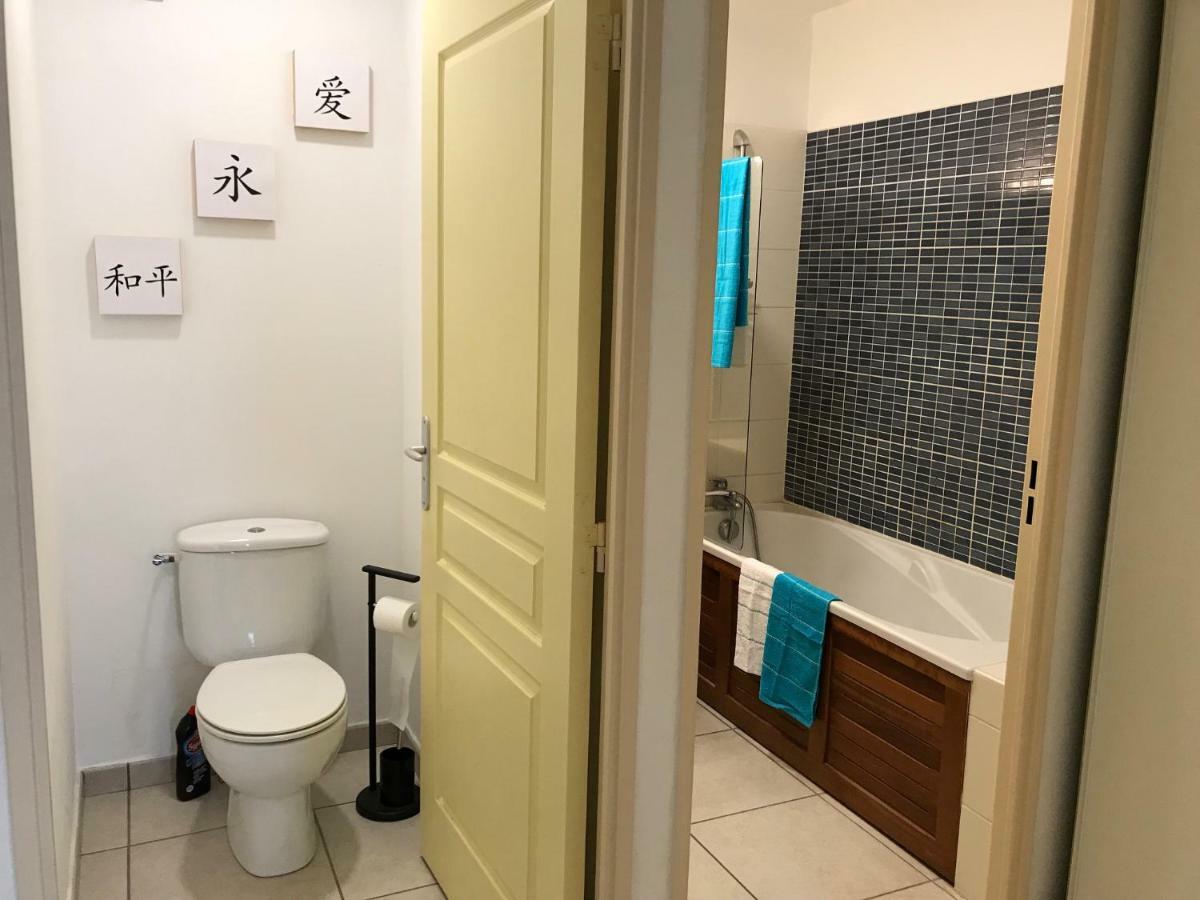 Meublé Homard avec jacuzzi et vue mer Saint-Gilles-les Bains Esterno foto